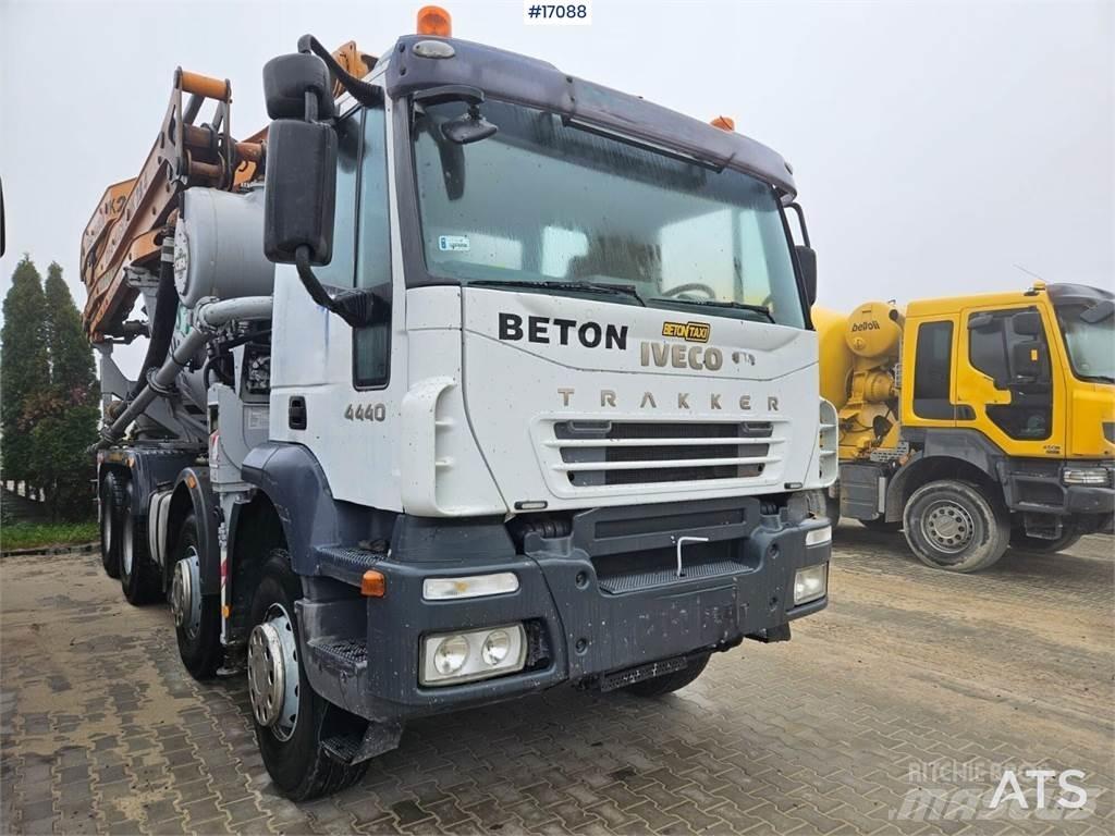 Iveco Trakker A440T Kamionske beton pumpe