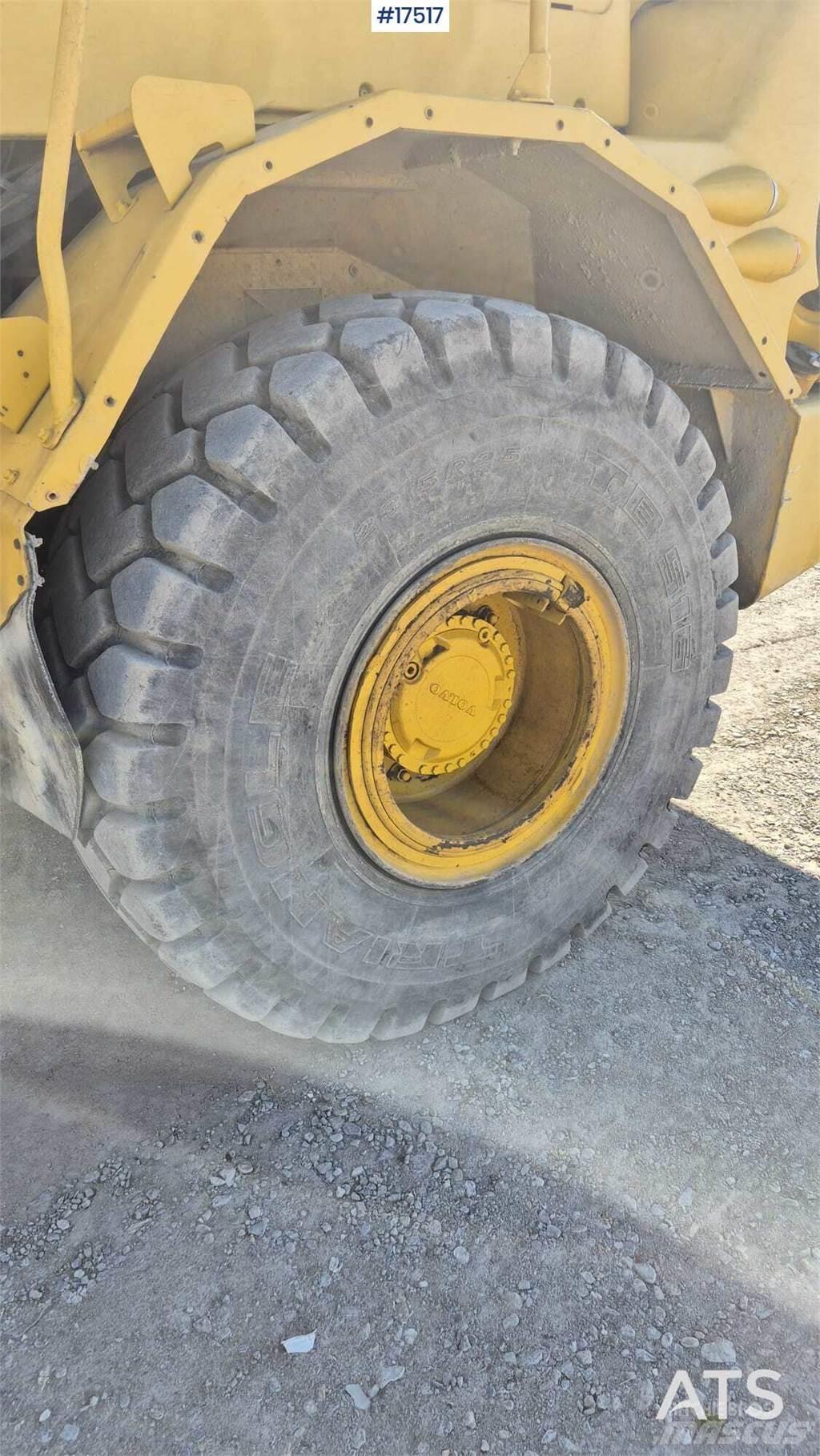 Volvo A25D Zglobni damperi