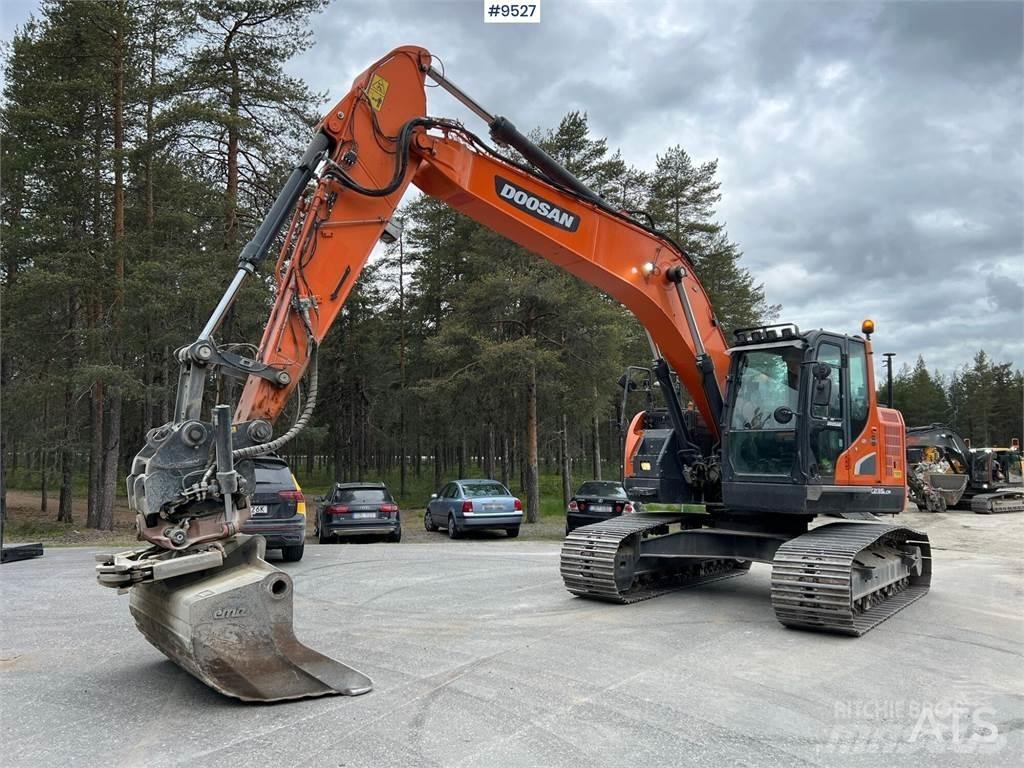 Doosan DX235LCR Bageri guseničari