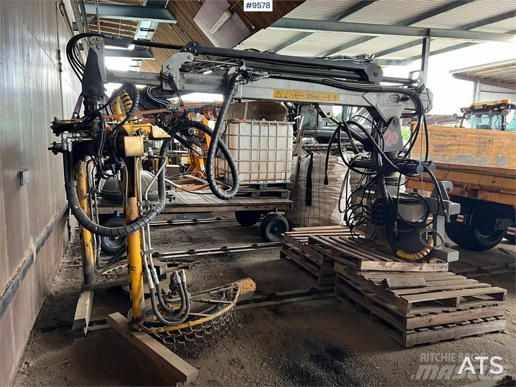  Hinnagårds T125B Rezači asfalta