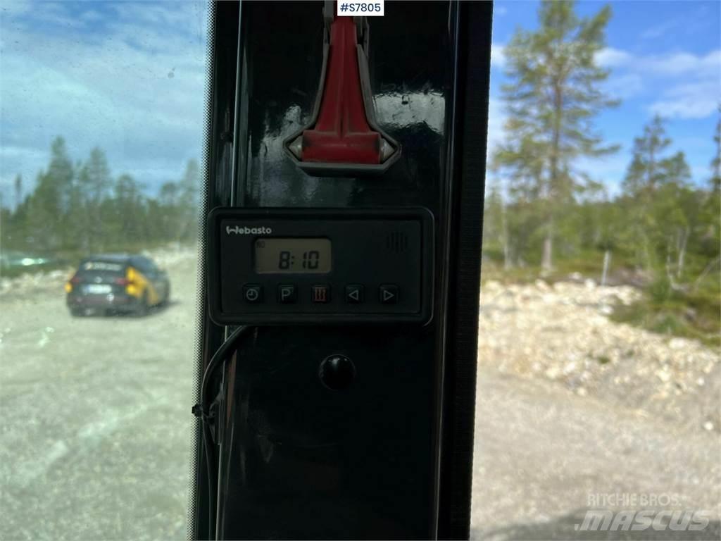 Hitachi ZX210LC-5B Bageri guseničari