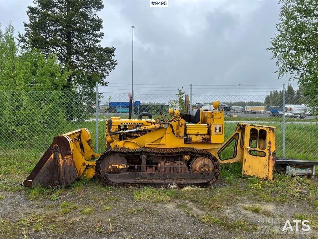 International L125 Buldožeri guseničari