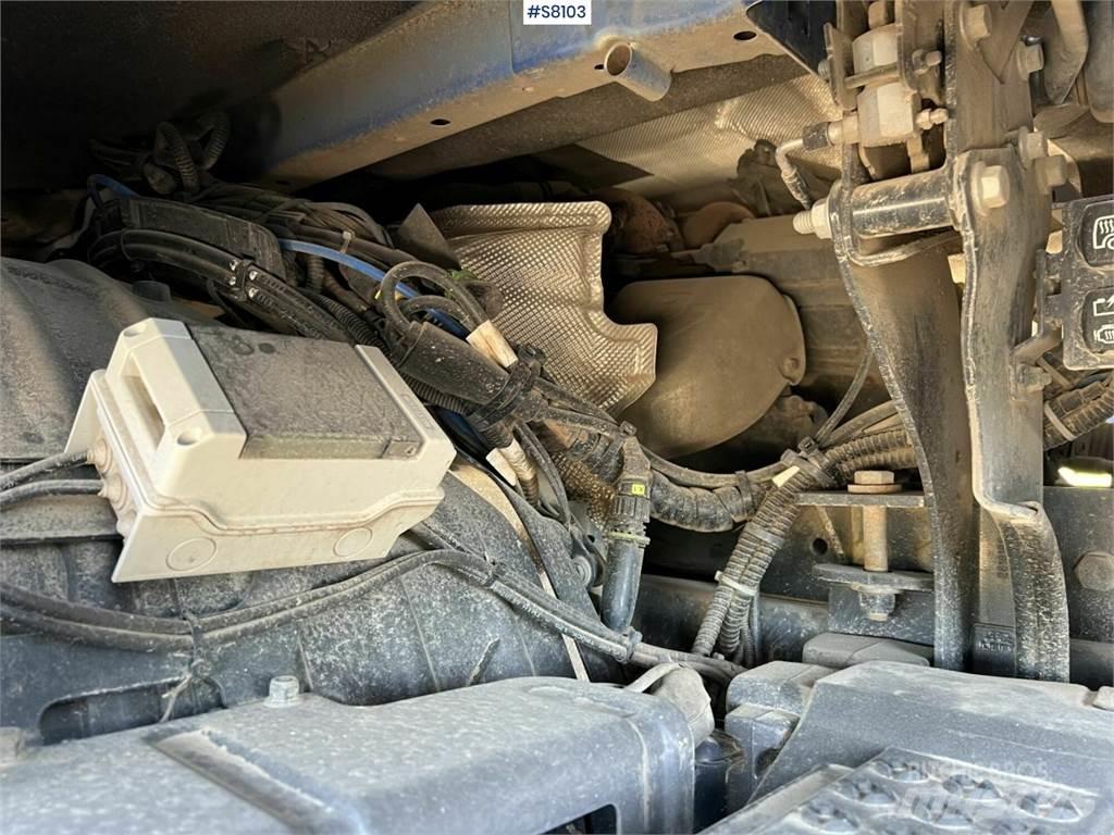 Scania R580 Rol kiper kamioni sa kukom za podizanje tereta
