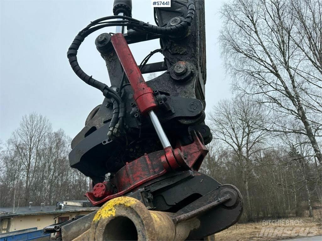 Volvo EC300DL Bageri guseničari