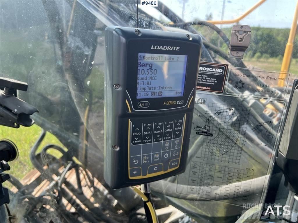 Volvo EC300DL Bageri guseničari