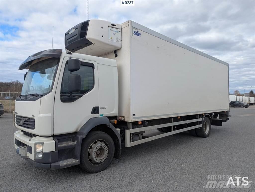 Volvo FL 4*2 Kontejneri hladnjače