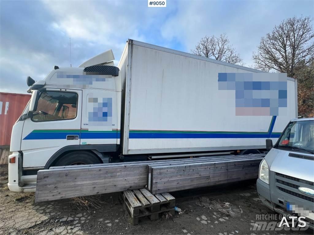 Volvo FM9 4X2 Sanduk kamioni