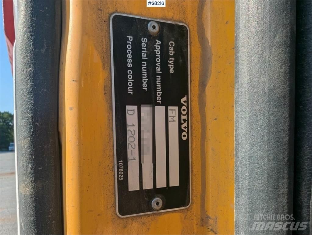 Volvo FMX 6X2 Kiperi kamioni