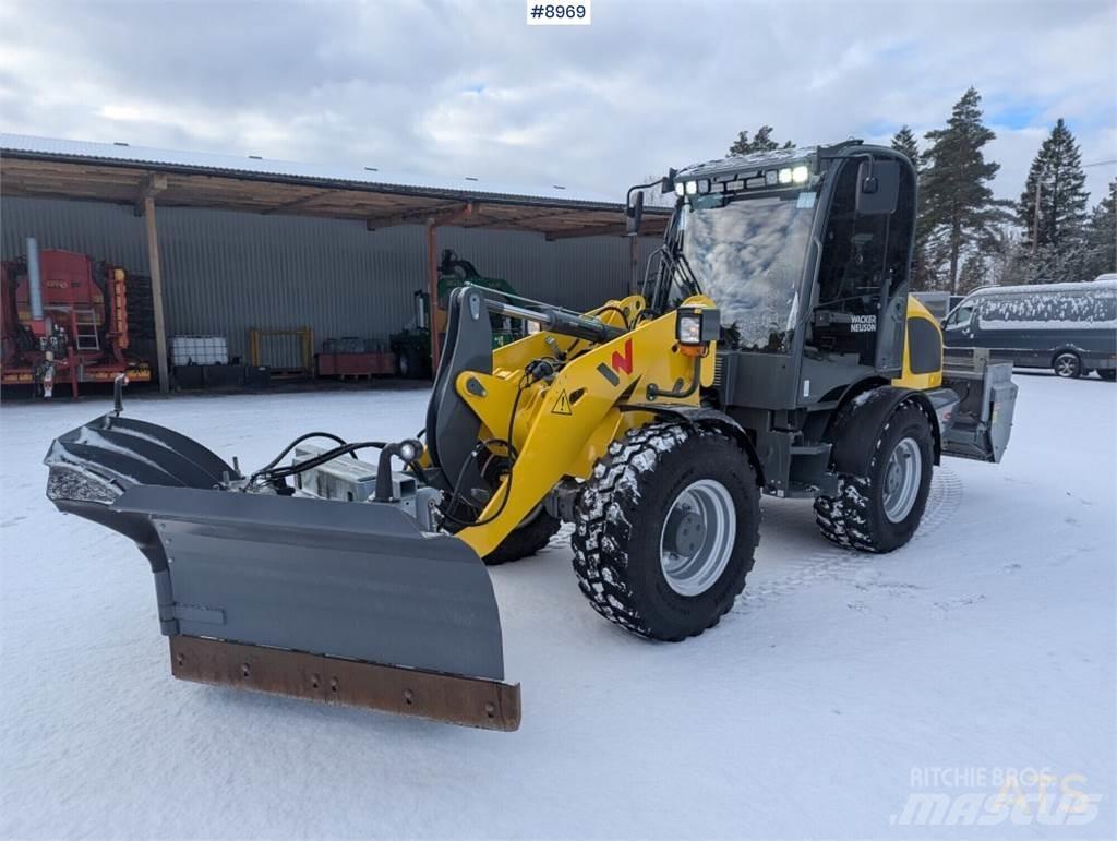 Wacker Neuson WL52 Buldožeri na točkovima