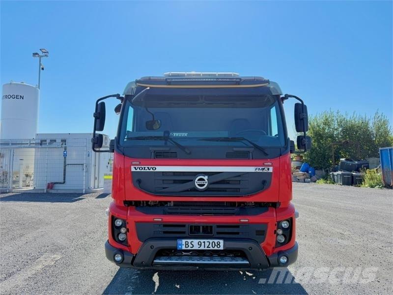 Volvo FMX Rol kiper kamioni sa kukom za podizanje tereta