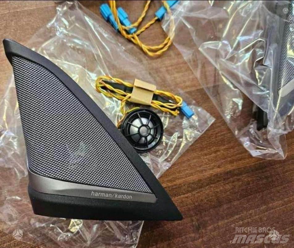 BMW  Ostale kargo komponente