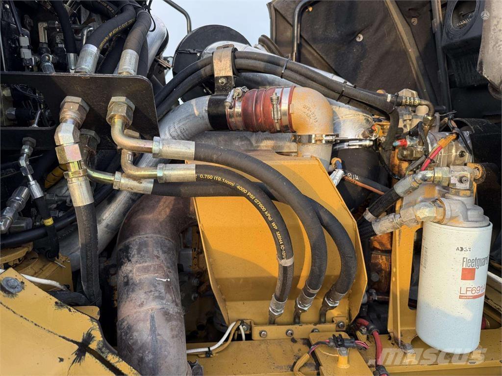 CAT 730 Zglobni damperi