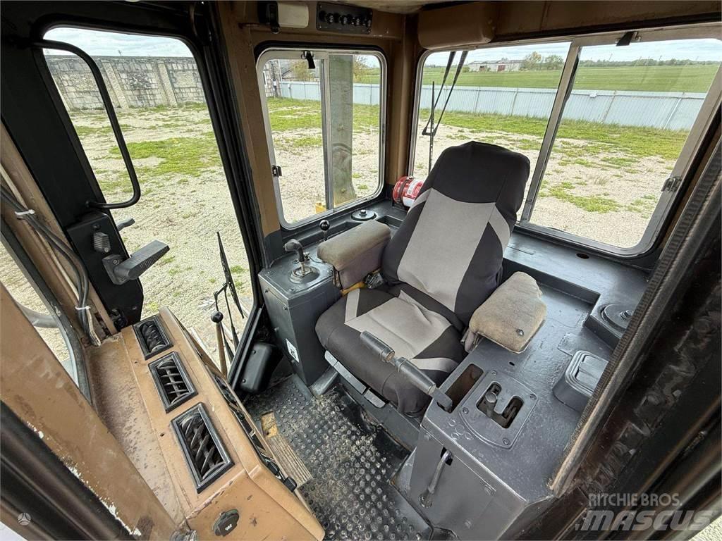 CAT D4H LGP Buldožeri guseničari