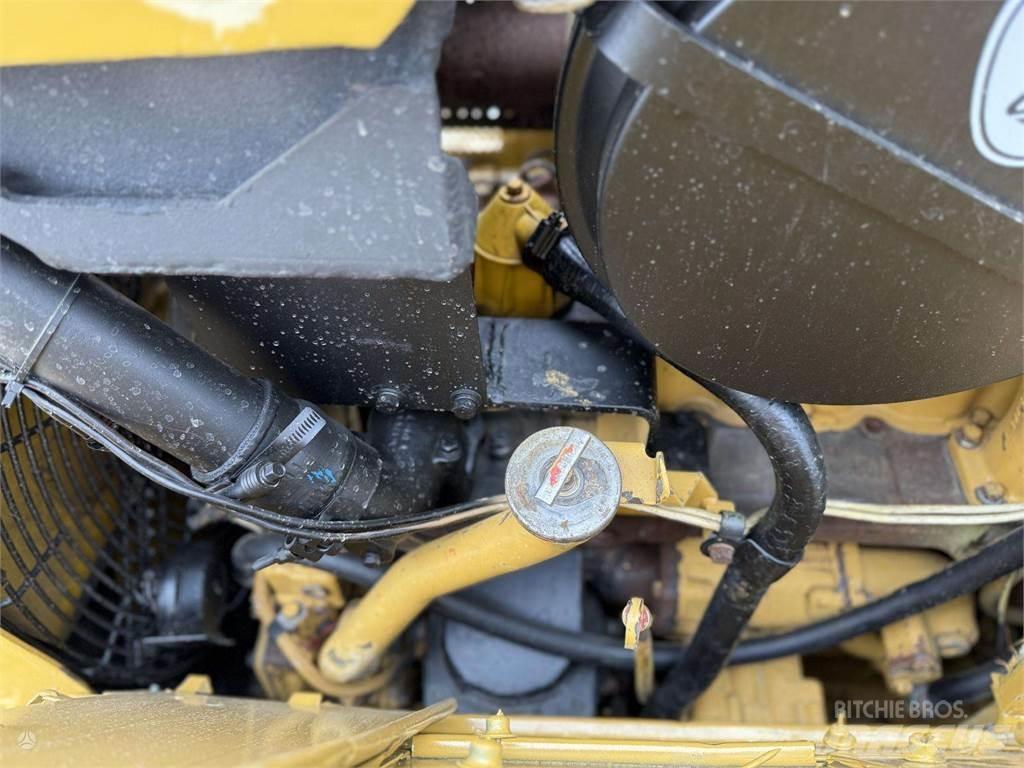 CAT D5H LGP Buldožeri guseničari