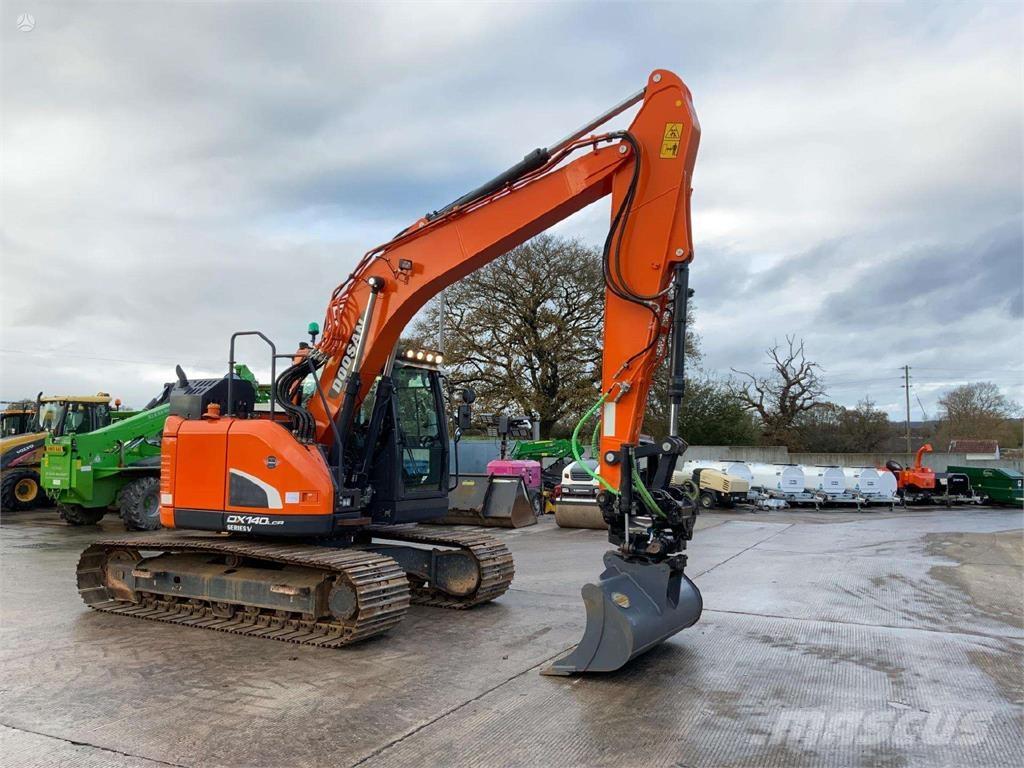 Doosan DX140 LCR Bageri guseničari