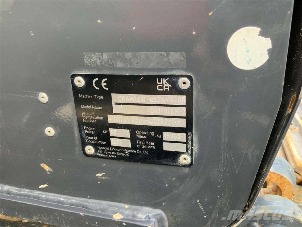 Doosan DX140 LCR Bageri guseničari