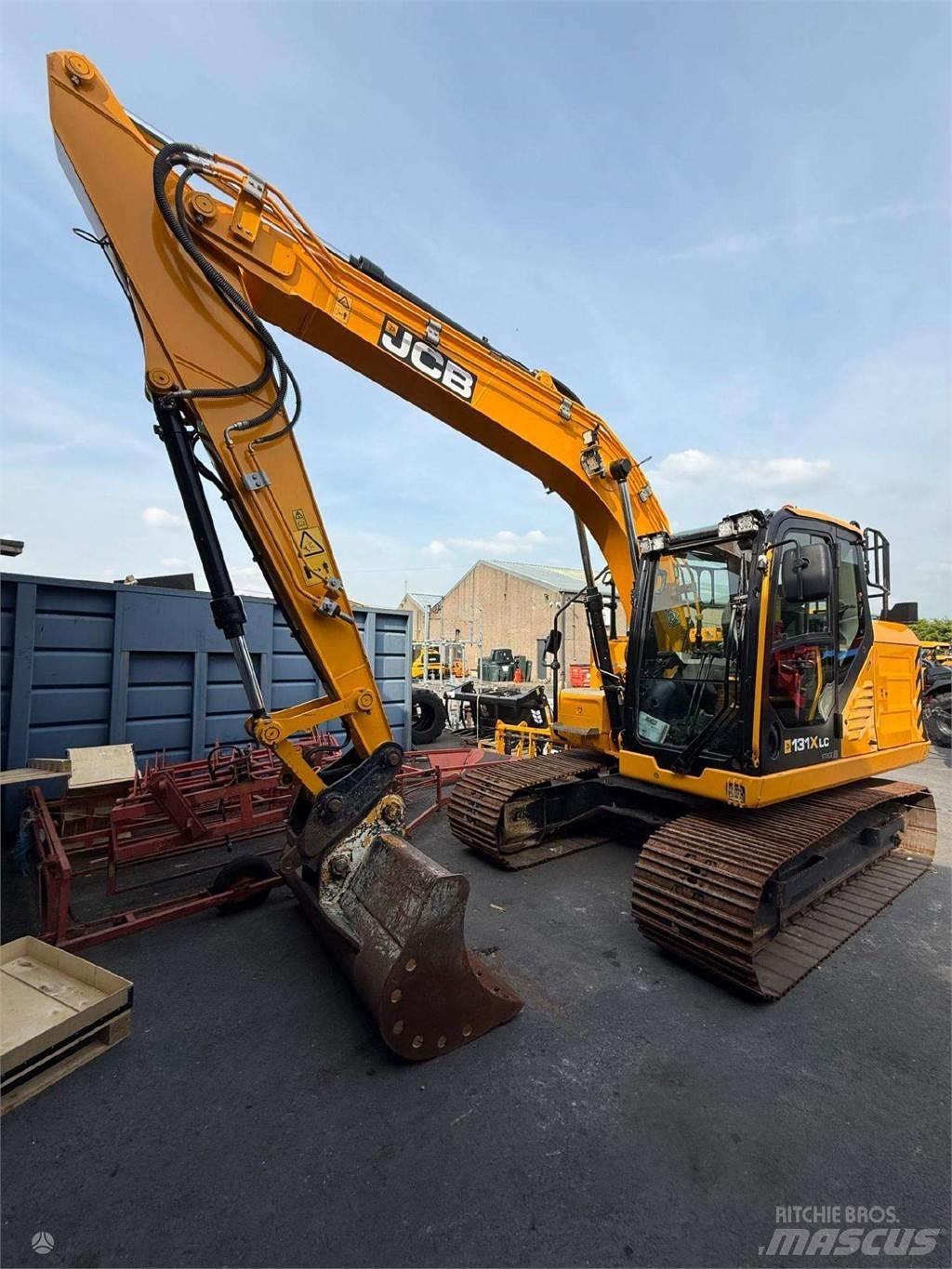 JCB 131X L SV Bageri guseničari