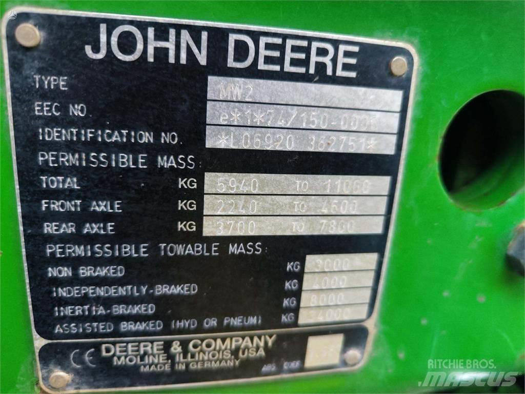 John Deere 6920 Traktori