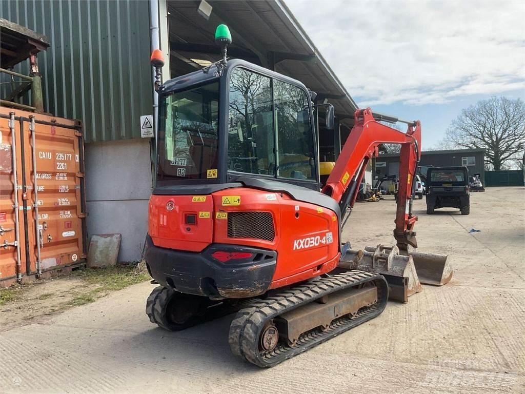 Kubota KX030-4 Mini bageri < 7t