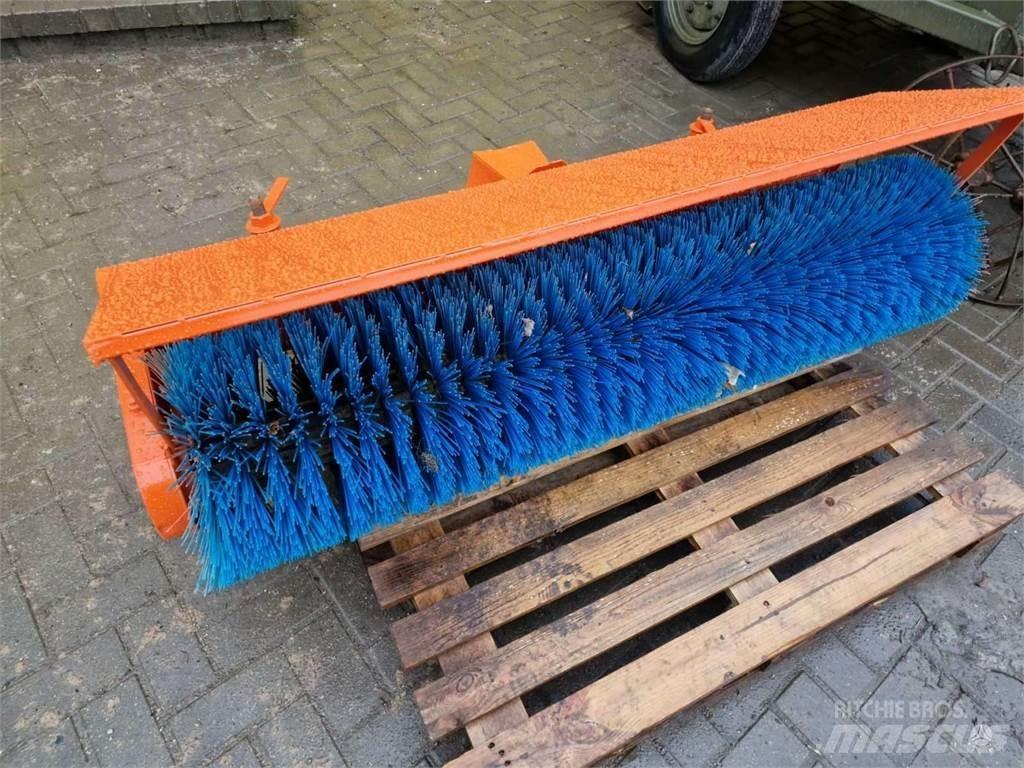 Kubota L245dt Traktori