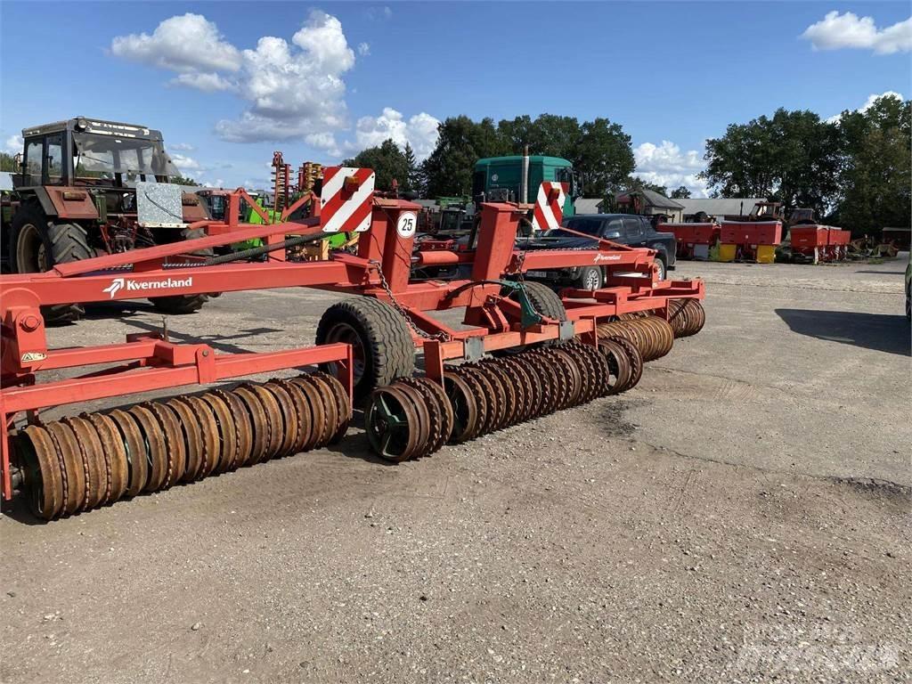 Kverneland 920 Valjci