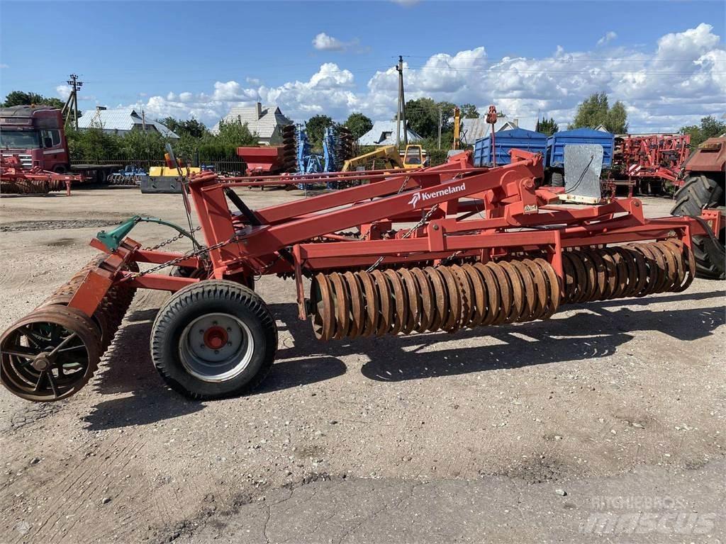 Kverneland 920 Valjci