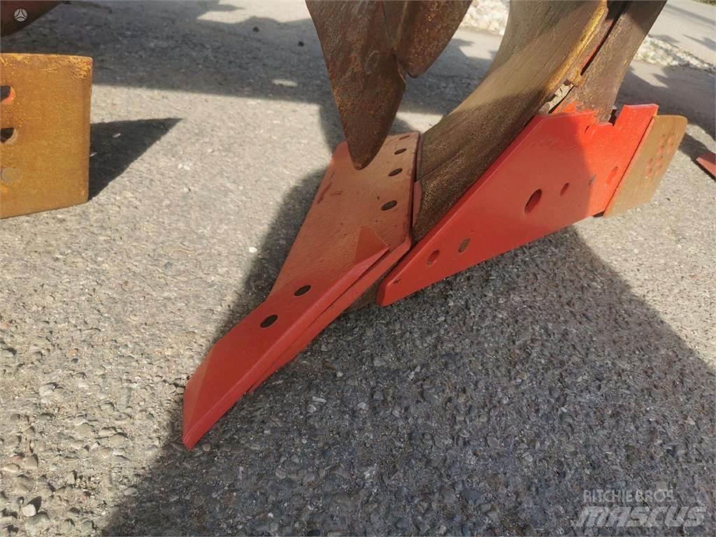 Kverneland F160 Obični plugovi