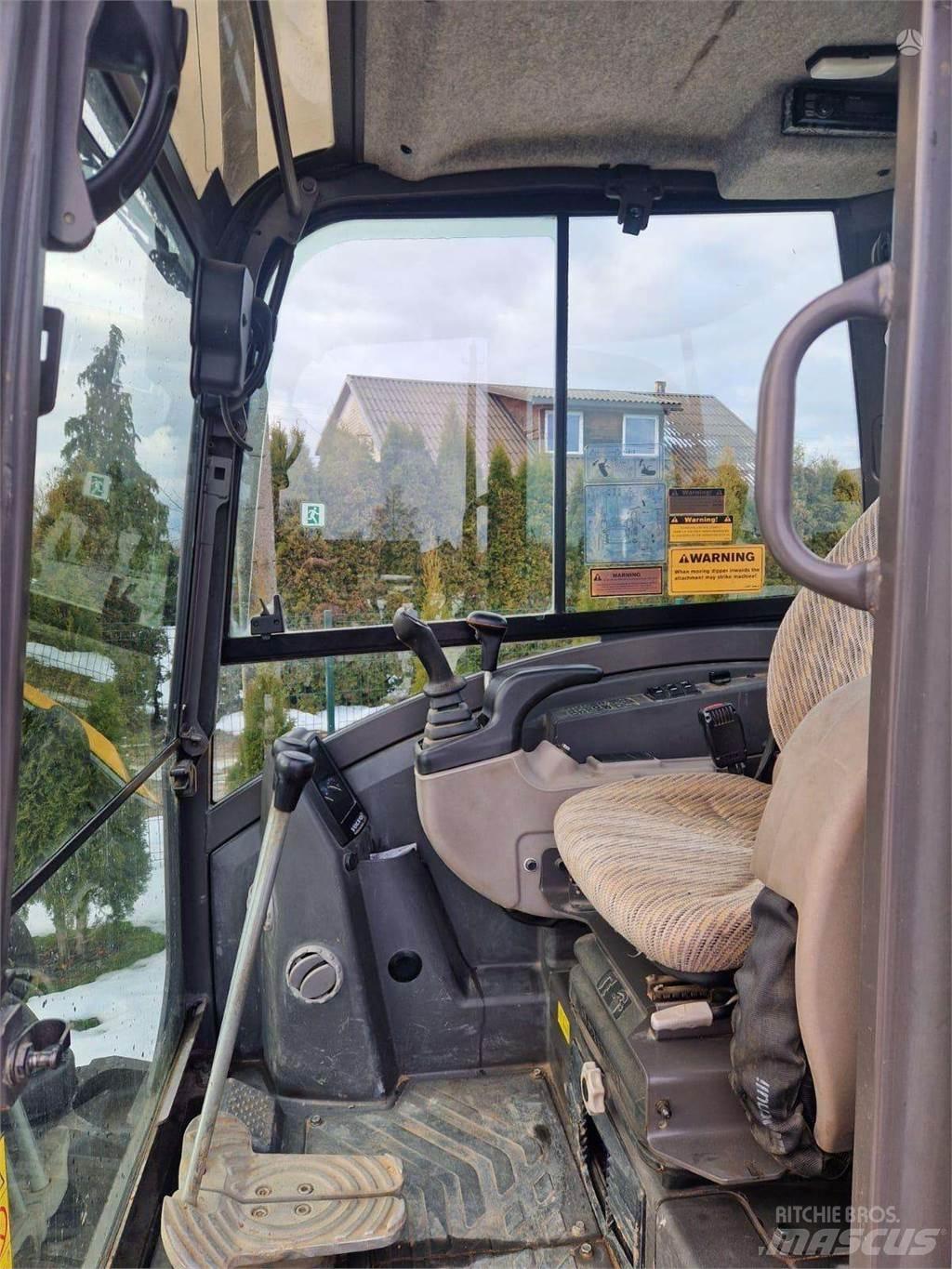 Volvo ECR50 Bageri guseničari