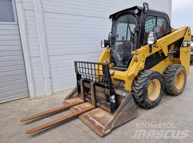 CAT 226D Skid steer mini utovarivači