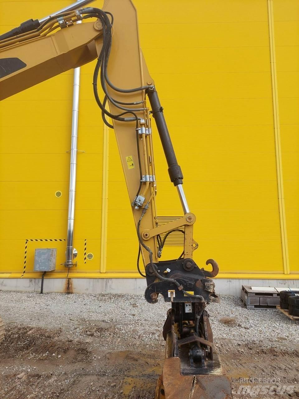 CAT 313 FL Bageri guseničari