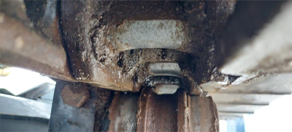 CAT 315 GC Bageri guseničari