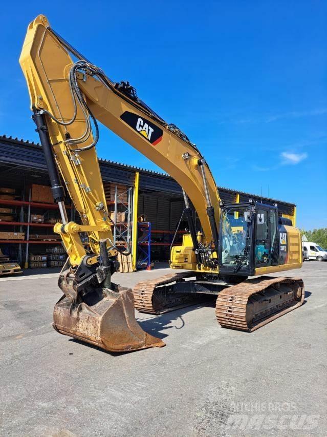 CAT 330F Bageri guseničari