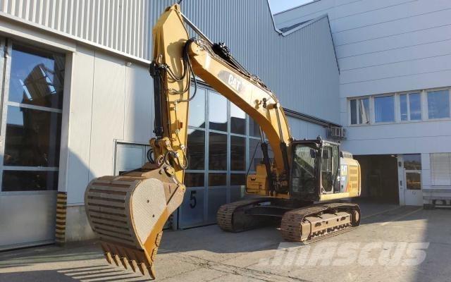 CAT 330F LN OQ80 Bageri guseničari