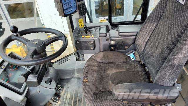 CAT 962K Utovarivači na točkove