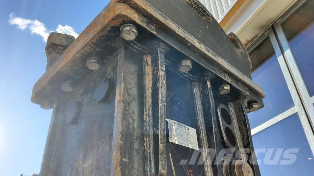 CAT H120GCS Čekići