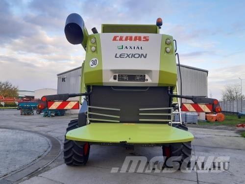 CLAAS Lexion 670 Kombajni