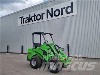 Avant 528 Skid steer mini utovarivači