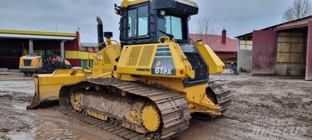 Komatsu D 61 PXI-24 Buldožeri guseničari