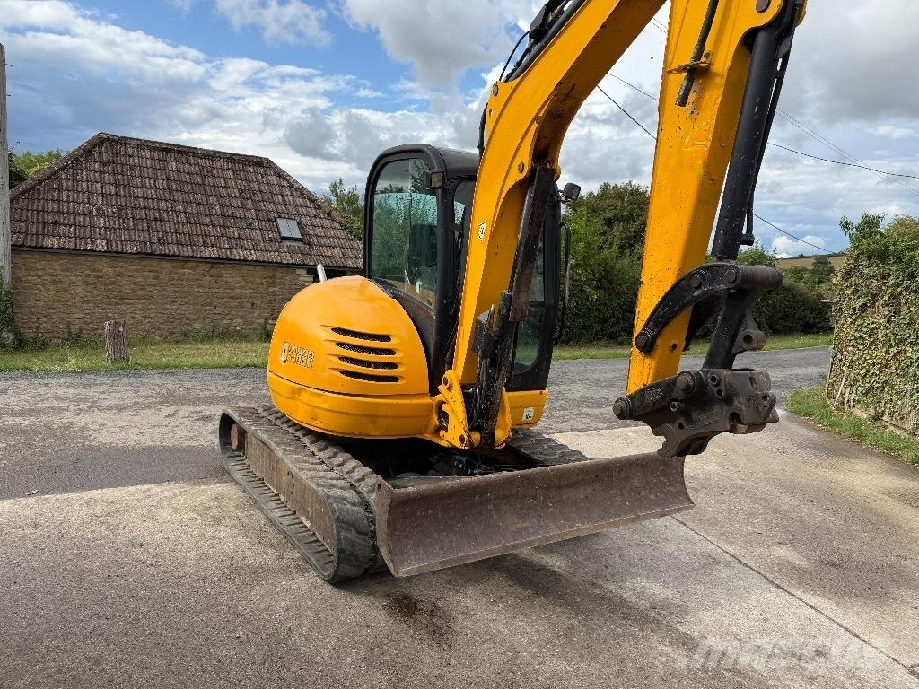 JCB 8050 RTS Mini bageri < 7t