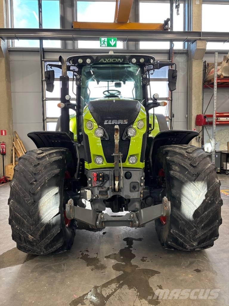 CLAAS Axion 830 CIS Traktori
