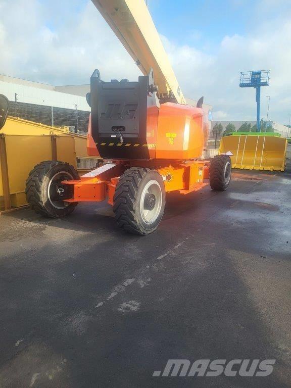 JLG 1500AJP Zglobne podizne platforme