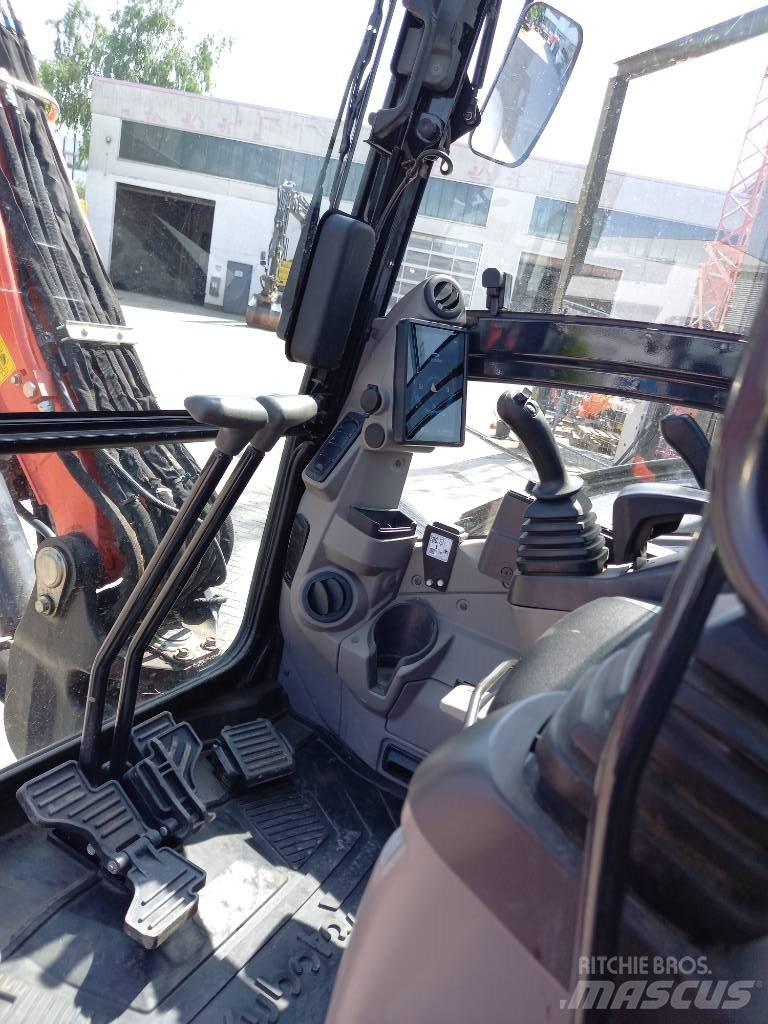 Kubota KX060-5KGLS2F Mini bageri < 7t
