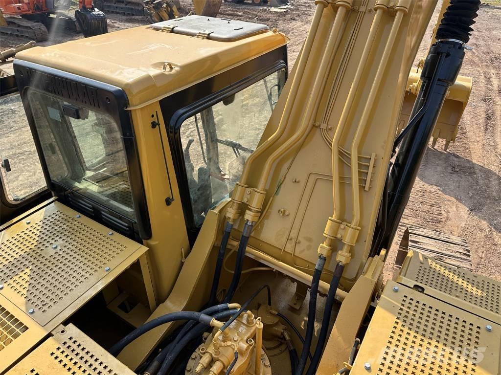 CAT 330 B Bageri guseničari