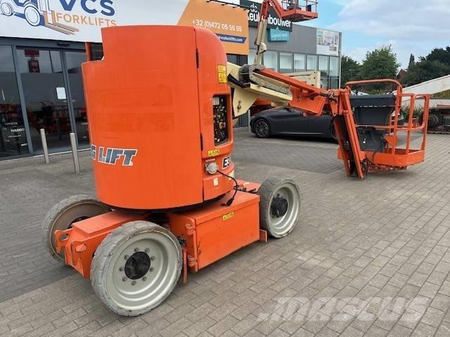 JLG E 300 AJP Zglobne podizne platforme