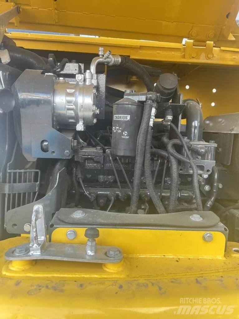 Komatsu PC 70 Mini bageri < 7t