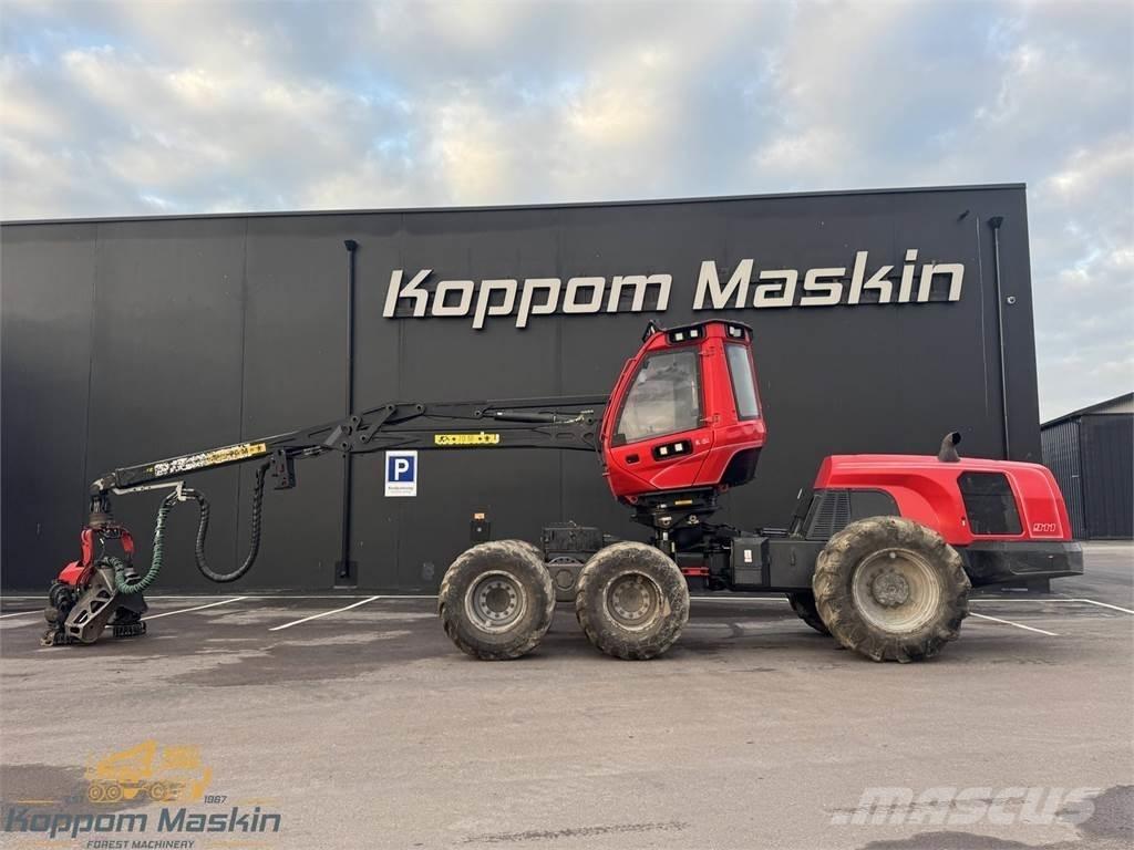 Komatsu 911 Harversteri
