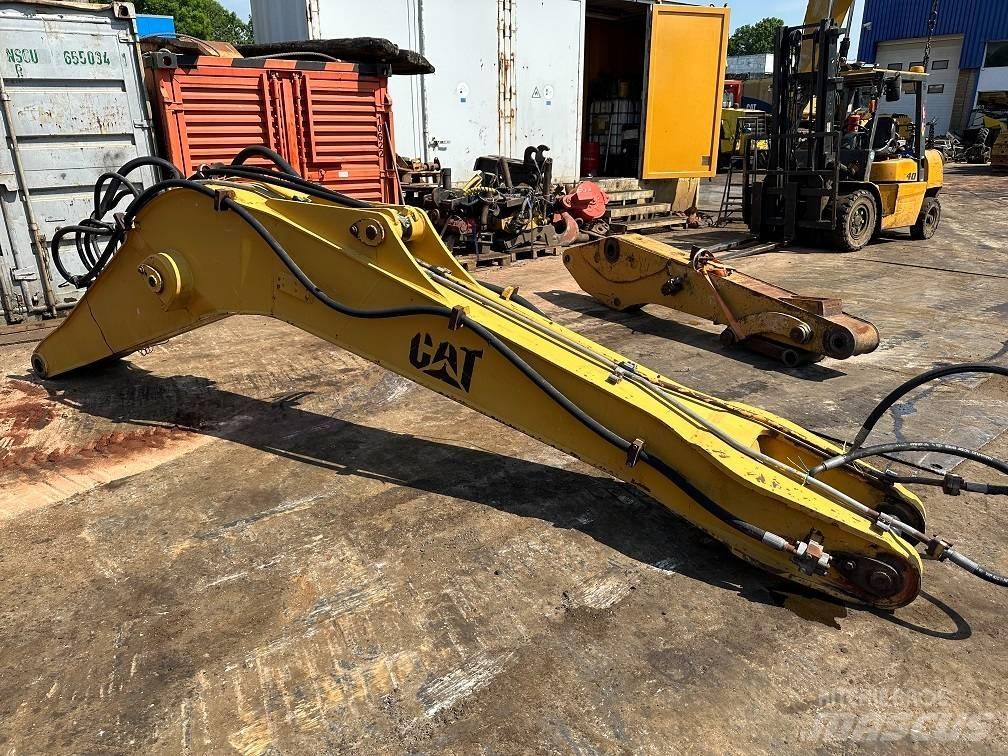 CAT 214 B FT boom Bageri točkaši
