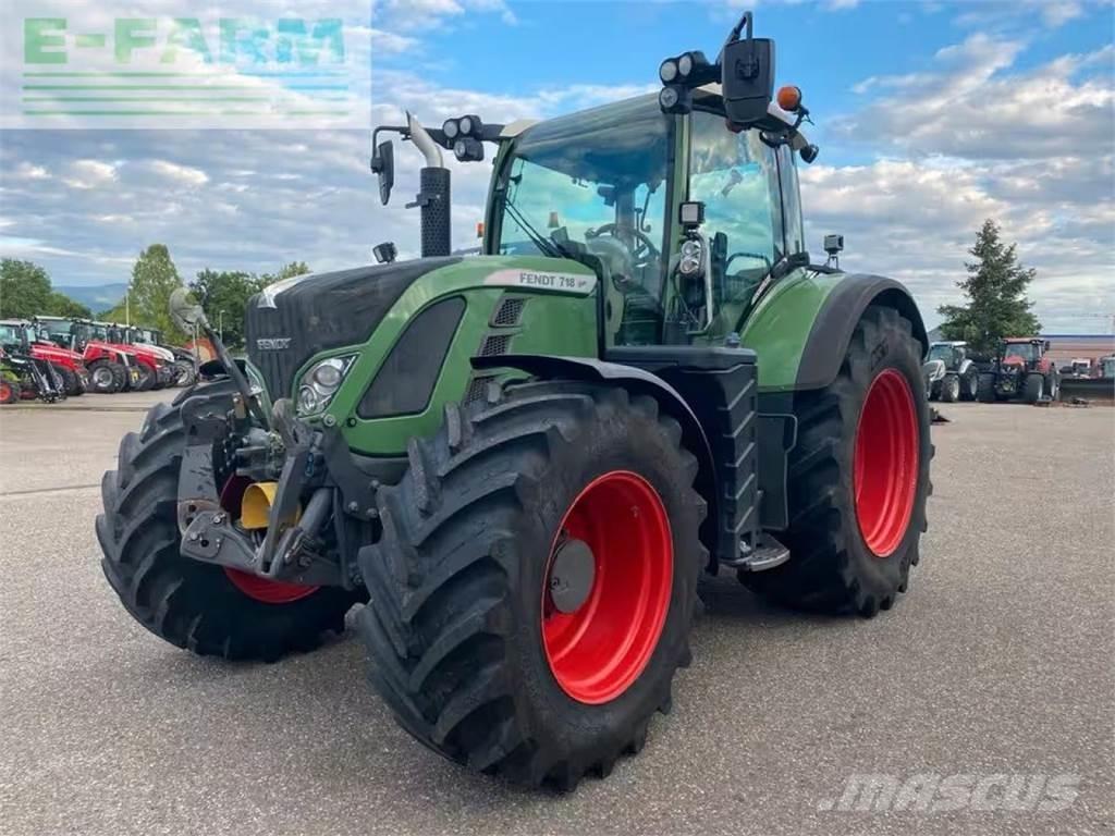 Fendt Vario 718 Traktori