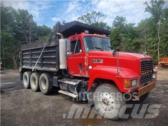 Mack CH613 Kiperi kamioni