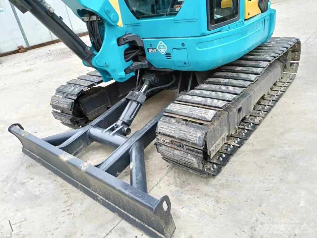 Kubota 155 Bageri guseničari